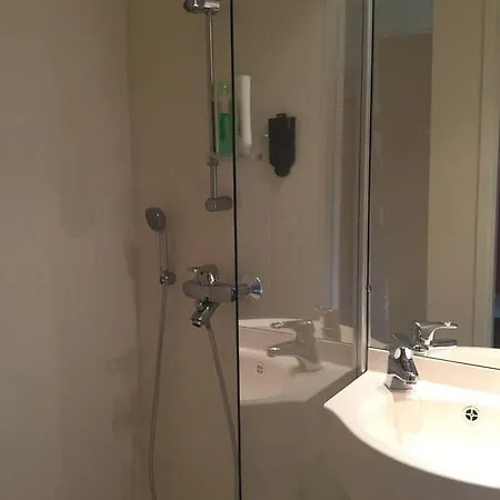 Matara Bed & Breakfast לינה וארוחת בוקר